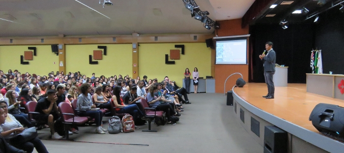 noticia-content-topo_site_aula_magna.jpg