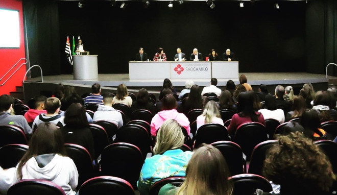 noticia-content-aula_magna_2_2019.jpg